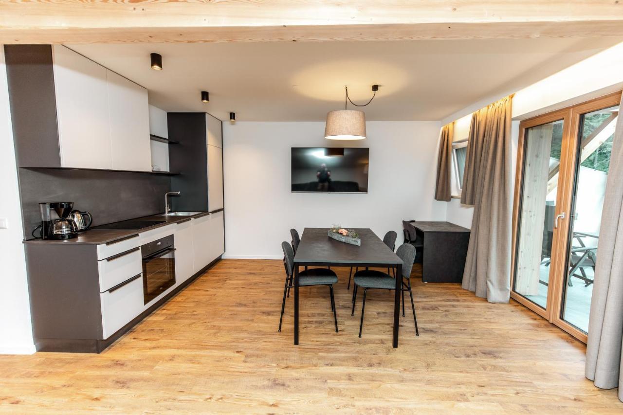 Tyrol Living & Cafe Lägenhet Nova Levante Exteriör bild
