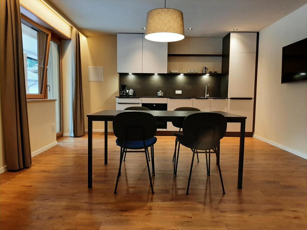 Tyrol Living & Cafe Lägenhet Nova Levante Exteriör bild