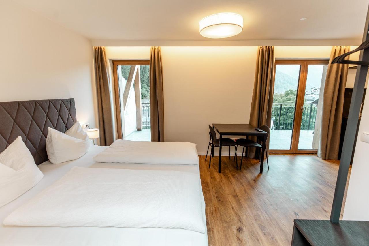 Tyrol Living & Cafe Lägenhet Nova Levante Exteriör bild